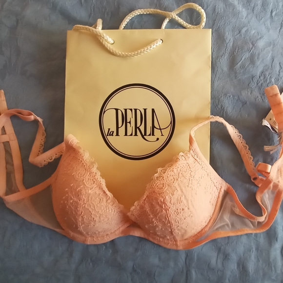 La Perla Other - La Perla Lace peach bra 36A
